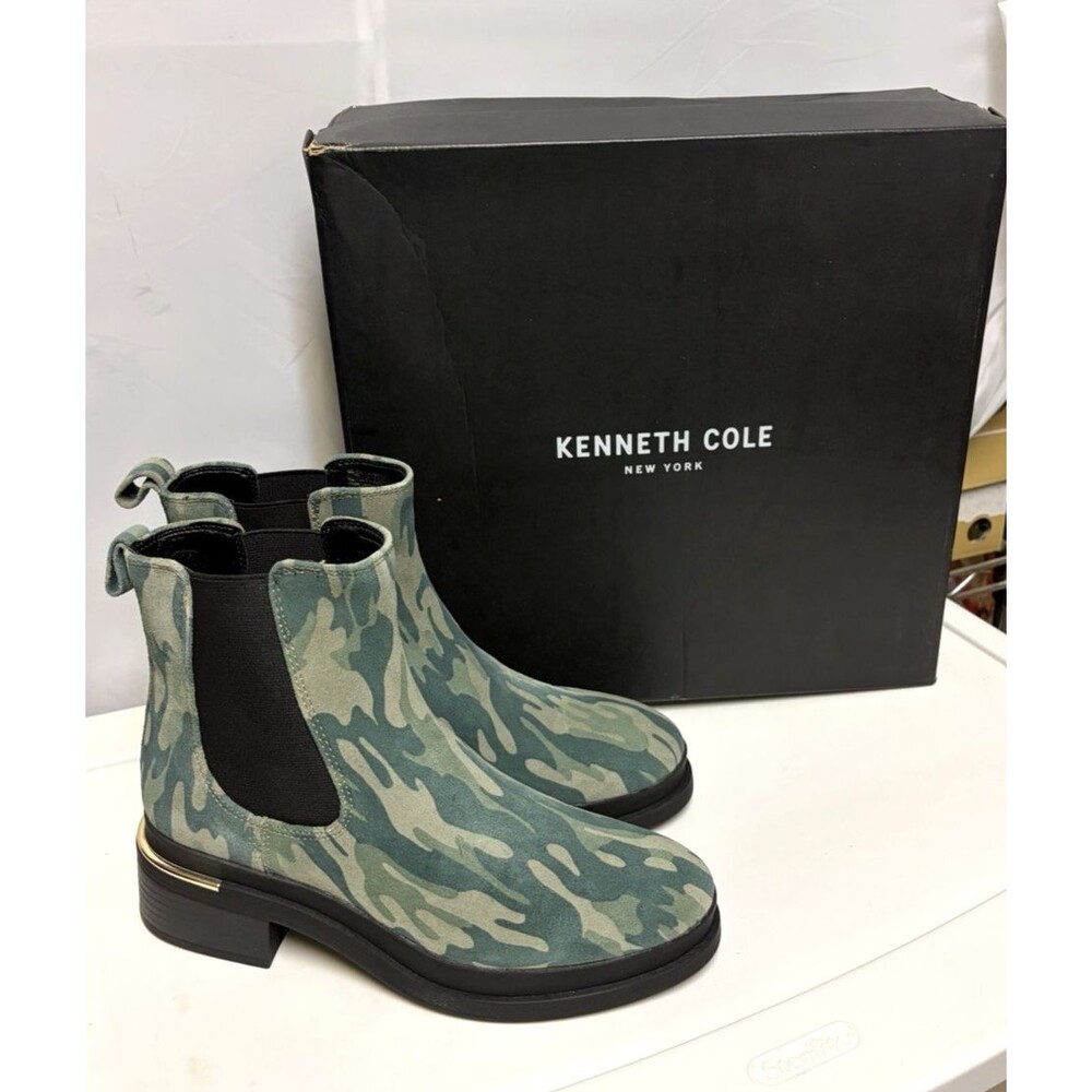 Kenneth Cole New York Levon 2.0 Welt Chelsea Boot Olive Camo Ankle Boot Size 6M